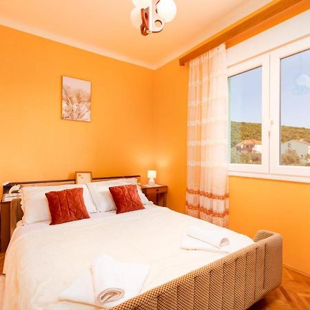 Apartman Tena Punat Bagian luar foto