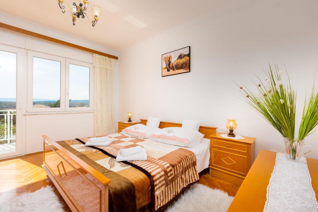 Apartman Tena Punat Bagian luar foto