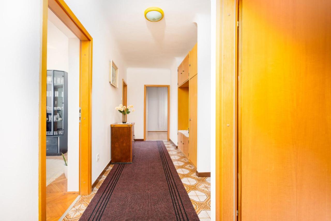 Apartman Tena Punat Bagian luar foto