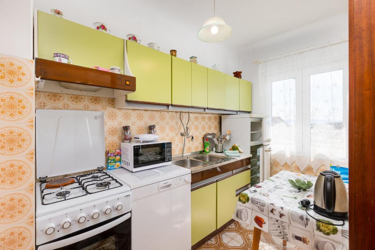 Apartman Tena Punat Bagian luar foto