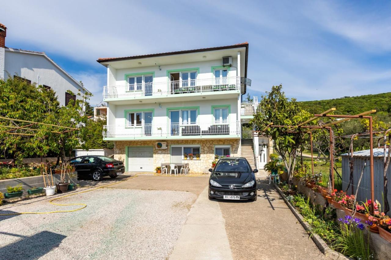 Apartman Tena Punat Bagian luar foto