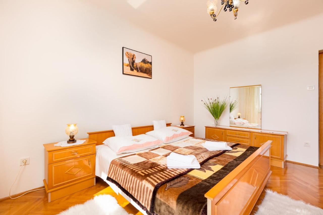 Apartman Tena Punat Bagian luar foto